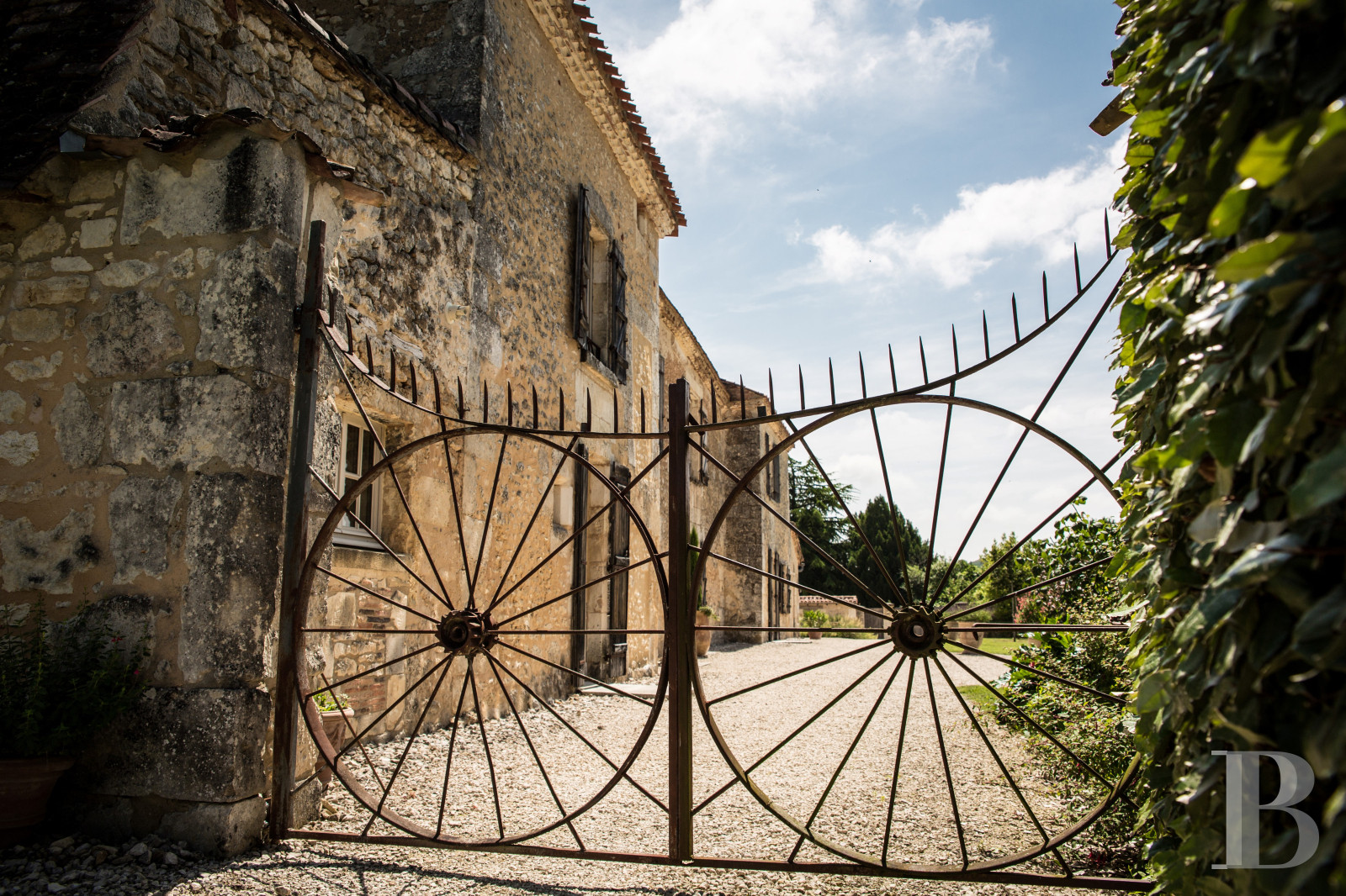 A 16th century mansion now serving as a guest housein the Périgord, not far from Bergerac - photo  n°41